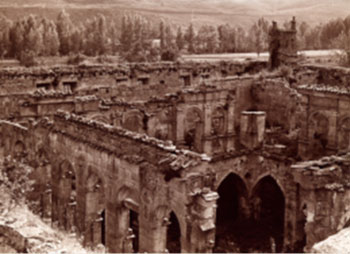 Estado ruinoso del Monasterio de Aguilar del Campo denunciado por Alfonso Shelly Correa en 1913.
