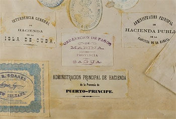 Sellos correspondientes a diversas Administraciones de Hacienda cubanas en las que trabajaron dos de los hijos de Carolina Correa.